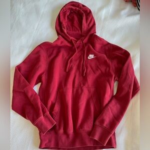 red nike sweatshirt